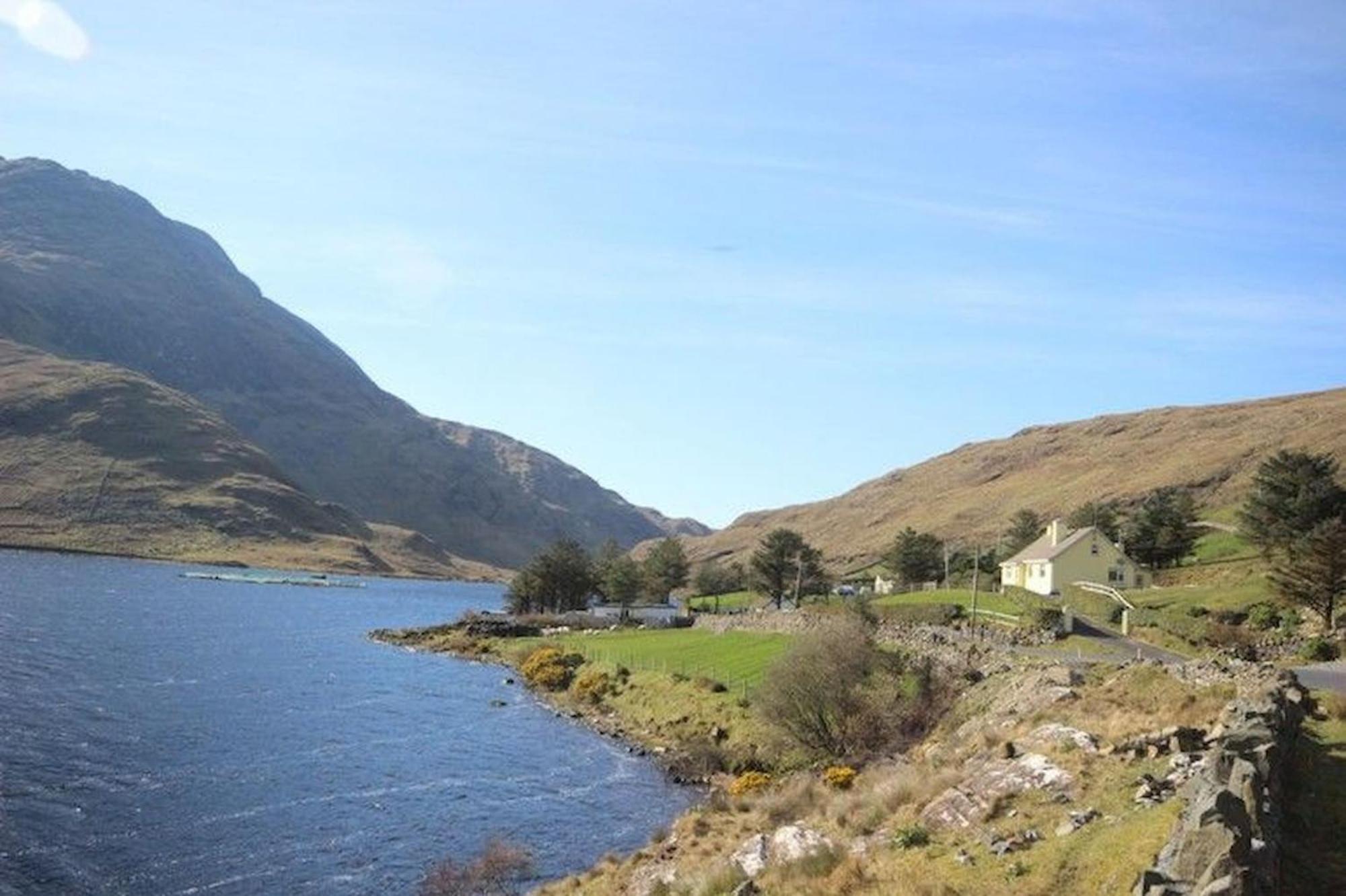 Villa Lough Fee Renvyle Extérieur photo